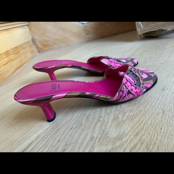 Vintage Impo size 8 beaded women’s mules - Picture 1 of 3